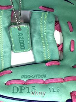 Gant de baseball Wilson A2000 DP15SS 11,5 pouces pour infield saison automnale 2025 WBW103461115