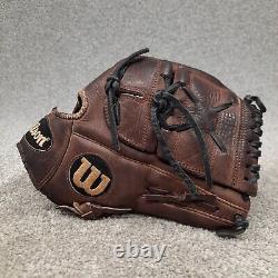 Gant de baseball Wilson A2000 Pro Stock Infield Pitcher 11.75 RHT RH Marron