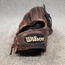 Gant de baseball Wilson A2000 Pro Stock Infield Pitcher 11.75 RHT RH Marron