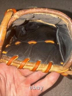Gant de baseball de champ intérieur Wilson A2000 1786 Pro Stock de 11,5 pouces pour droitier
