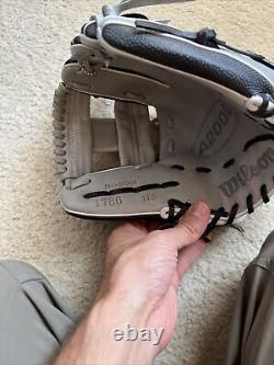 Nouveau gant de baseball d'arrêt intérieur Wilson A2000 1786SS 11,5 pouces 2022 (WBW100396115) gris