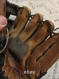 Wilson A2000 PP05 11,5 gant de baseball en cuir Pro Stock pour lanceur droitier