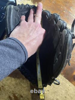 Wilson Le gant de baseball A2000 L pour joueur d'intérieur/lanceur Pro-Stock pour hommes avec lancer droit