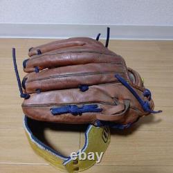 ant de baseball Mizuno Pro avec technologie de base des doigts Mizuno Pro Softball pour joueurs de champ intérieur.